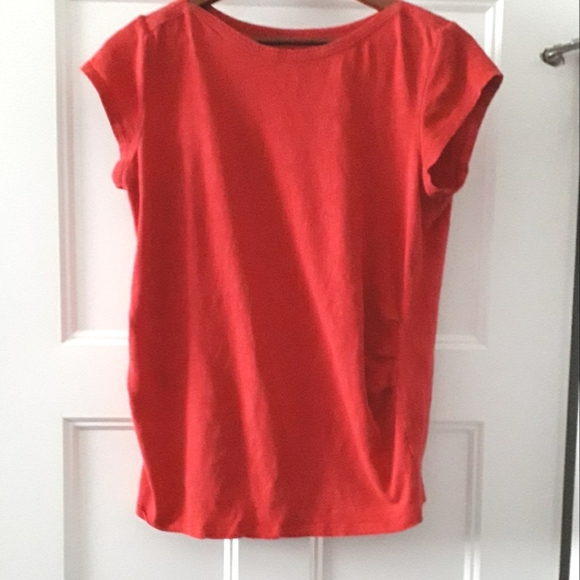 Thyme Maternity Red T-Shirt - Picture 1 of 4